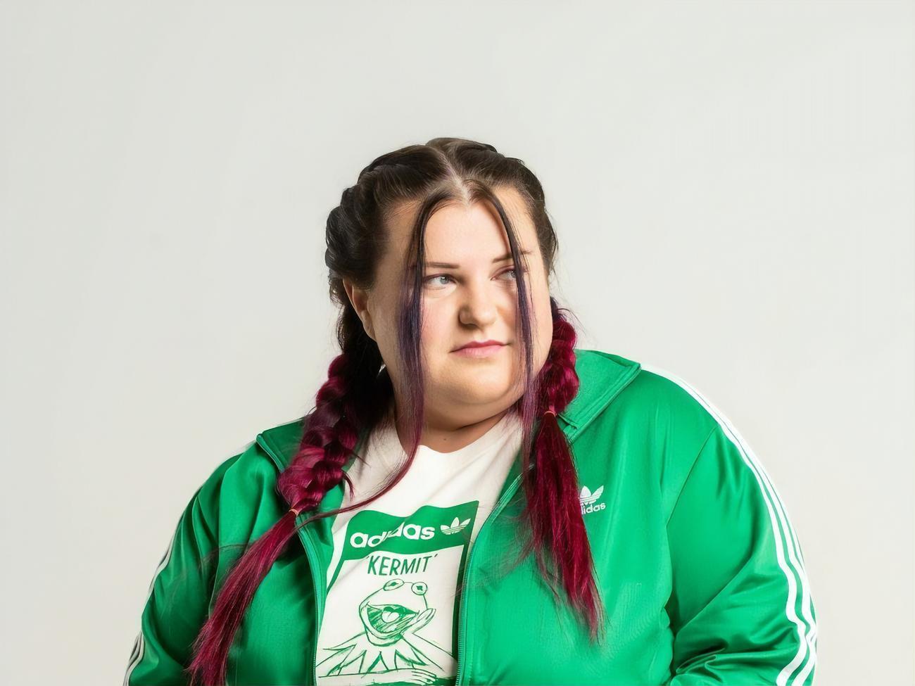 Покупатель трека Galas в формате NFT сможет в будущем бесплатно посещать все сольные выступления alyona alyona