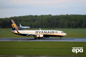 Літак Ryanair здійснив вимушене приземлення в Мінську 23 травня