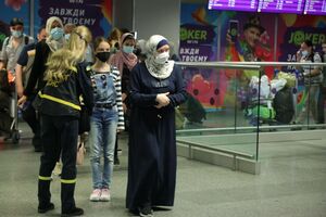 Украина эвакуировала 109 своих граждан, а также 13 граждан Молдовы и четверых граждан Болгарии