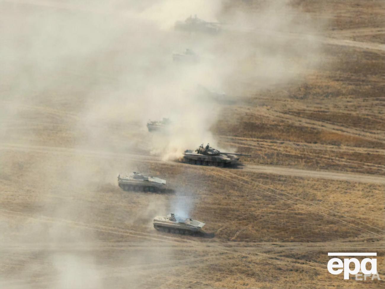 Цымбалюк заявил, что российские войска и техника все еще находятся у границы Украины и в оккупированном Крыму