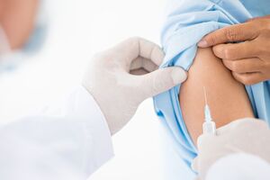 Обидві дози вакцини проти коронавірусу отримало лише приблизно 117 тис. осіб