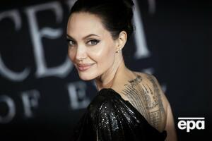 Джоли обсудила способы поддержки политзаключенных