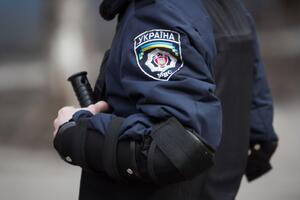 Поліція оголосила розшук чоловіка, який утік із суду