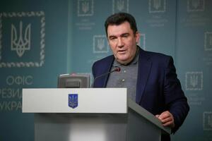 Данілов про проєкт закону про олігархів: Законопроєкт непростий, він занадто складний