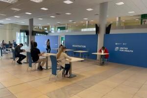 Прививки в центре сделали почти 400 жителям области