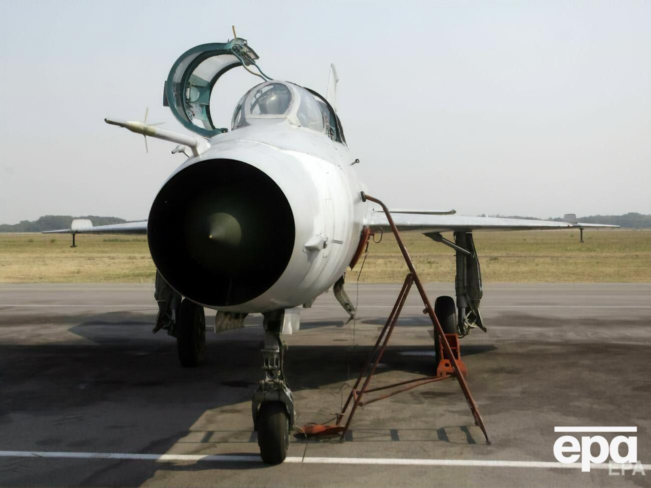 За даними ЗМІ, розбився МіГ-21