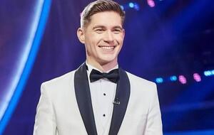 Остапчук был ведущем первого сезона шоу "Маска"