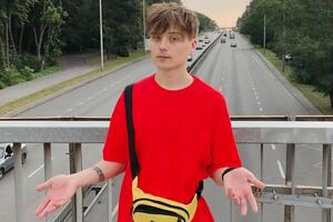 18 марта на YouTube-канале "вДудь" вышло двухчасовое интервью с Иваном Рудским