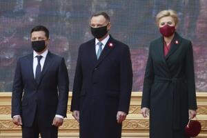 Зеленский пригласил Дуду в Украину вместе с его супругой Агатой
