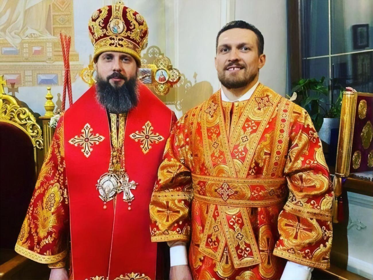 Усик убрався кліриком