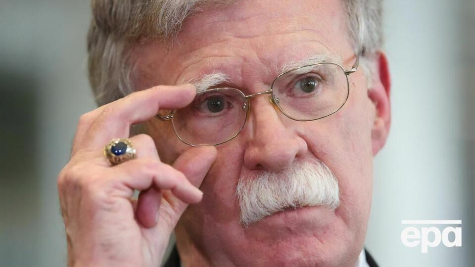 Болтон: Це неприпустимо, що західні європейці все ще відкидають пораду Маргарет Тетчер у 1980-х: "Не станьте залежними від російської нафти і природного газу"
