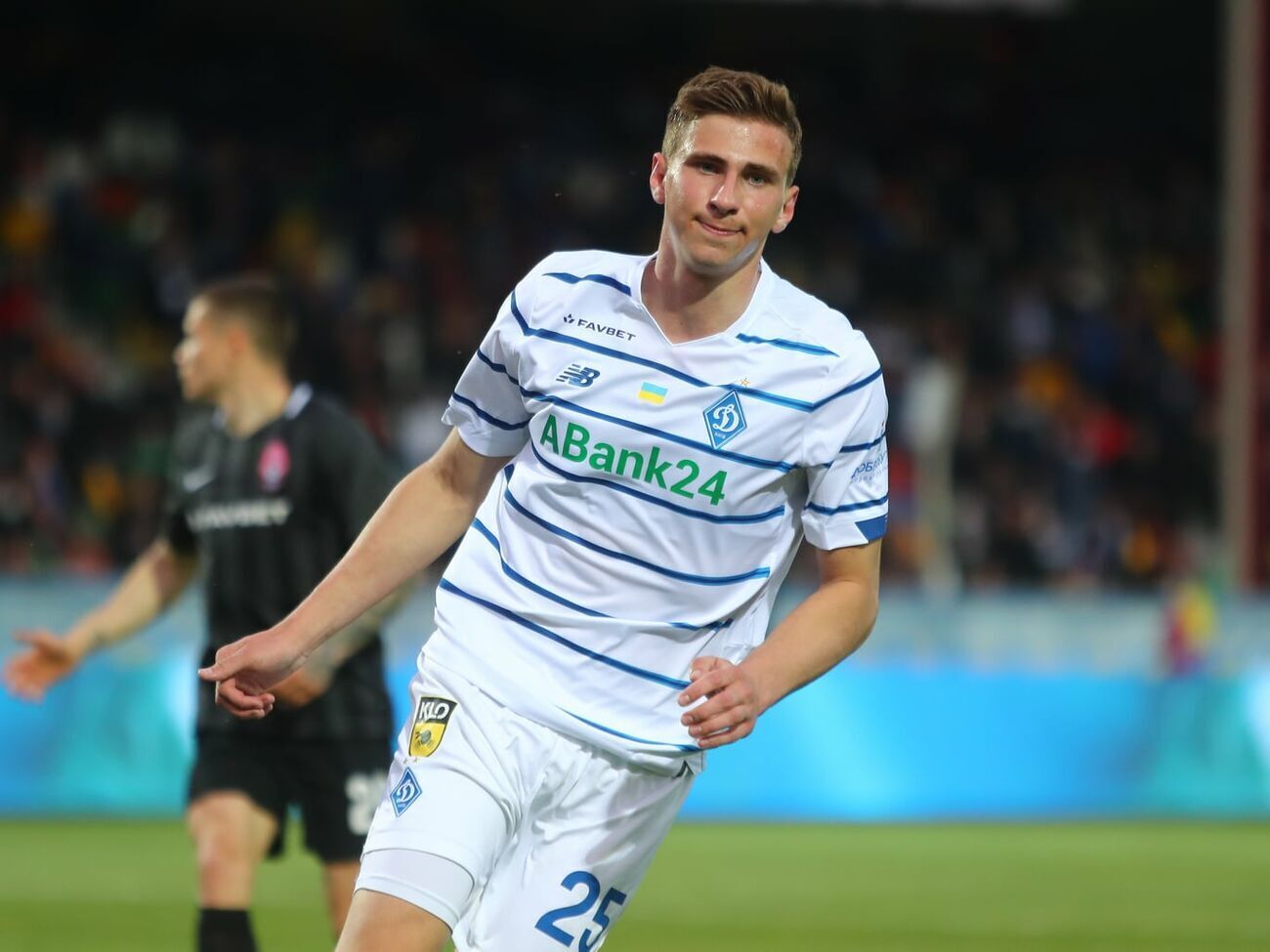 За основной состав "Динамо" Забарный играет меньше года