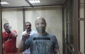 Теймура Абдуллаєва (на фото в центрі) затримали восени 2016 року