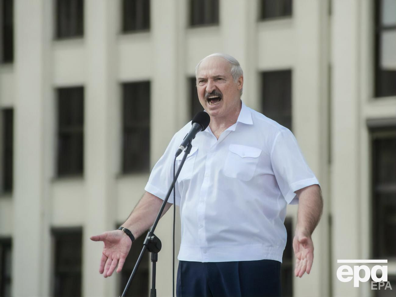 Звания Лукашенко могут лишить из-за неуважения к правам человека