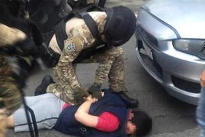 У МВС заявляють, що фігуранти намагалися втекти й чинили опір поліції