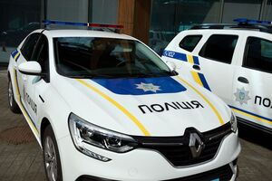На місці інциденту працює слідчо-оперативна група і наряди патрульної поліції