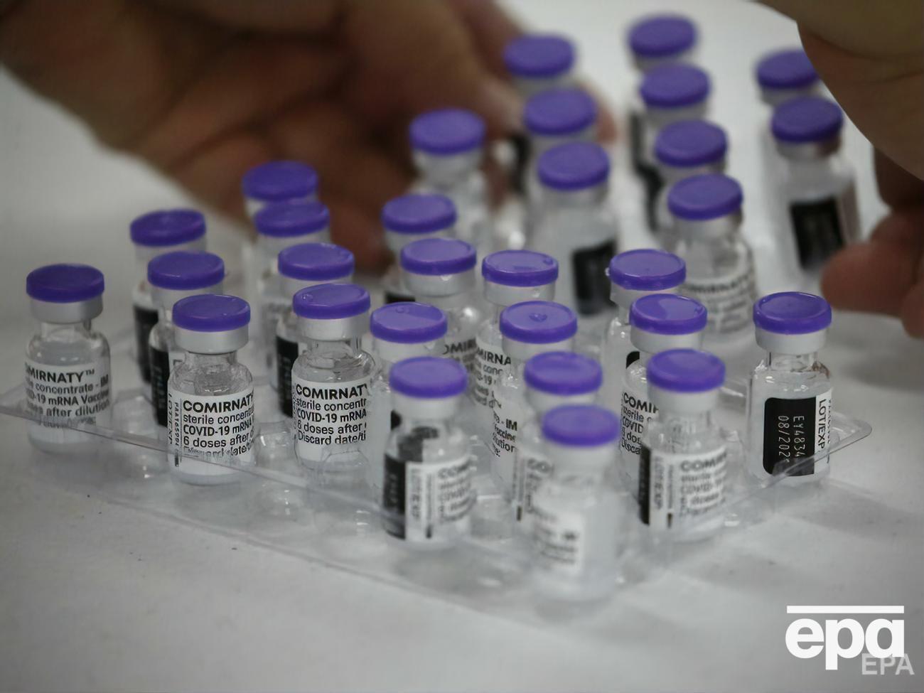 У Німеччині повністю вакцинували проти коронавірусу 17,6% громадян