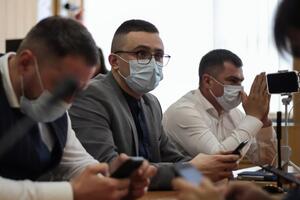 Вирок у справі Стерненка ухвалено, йому зняли електронний браслет