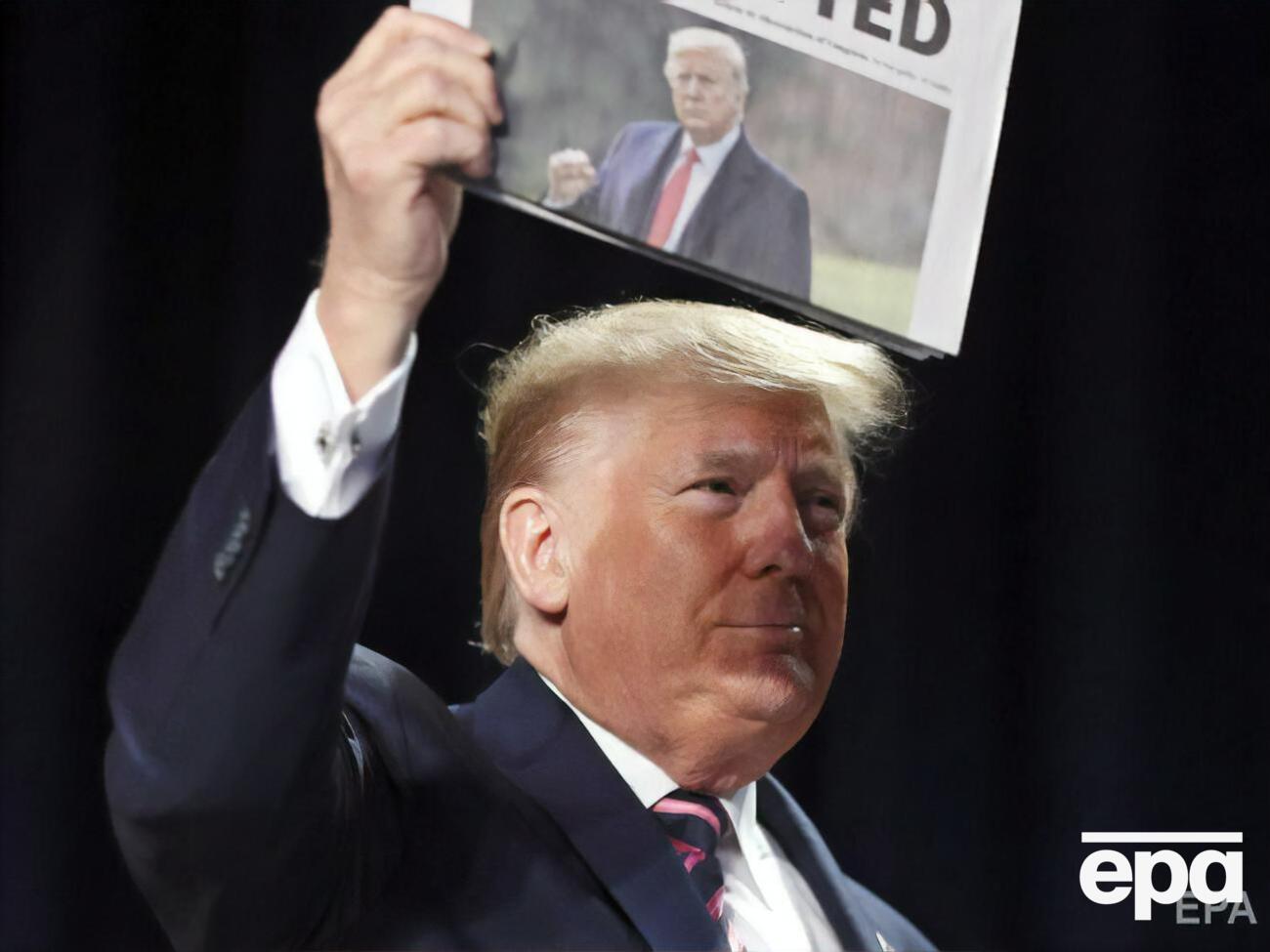 У першій "доповіді" Стіла була інформація про особисті фінанси Трампа