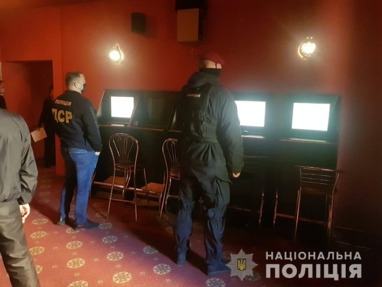 Обвиняемым грозит штраф до 680 тыс. грн