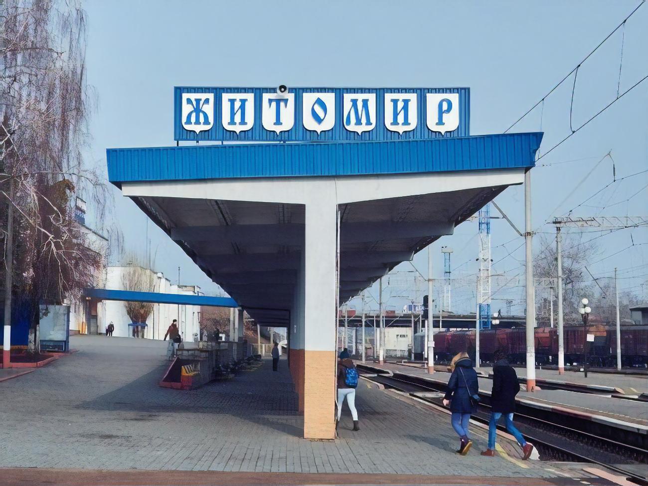 "Укрзалізниця" повернула висаджування-посадку на станціях у Житомирській області