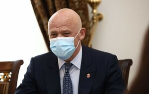 Труханов заявил, что не собирается инициировать замену гимна, потому что одесситам их гимн нравится