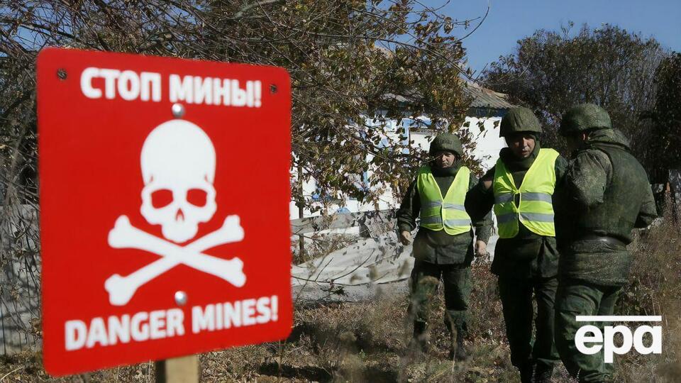Безпеці людей поблизу збройного конфлікту загрожує наявність великої кількості мін