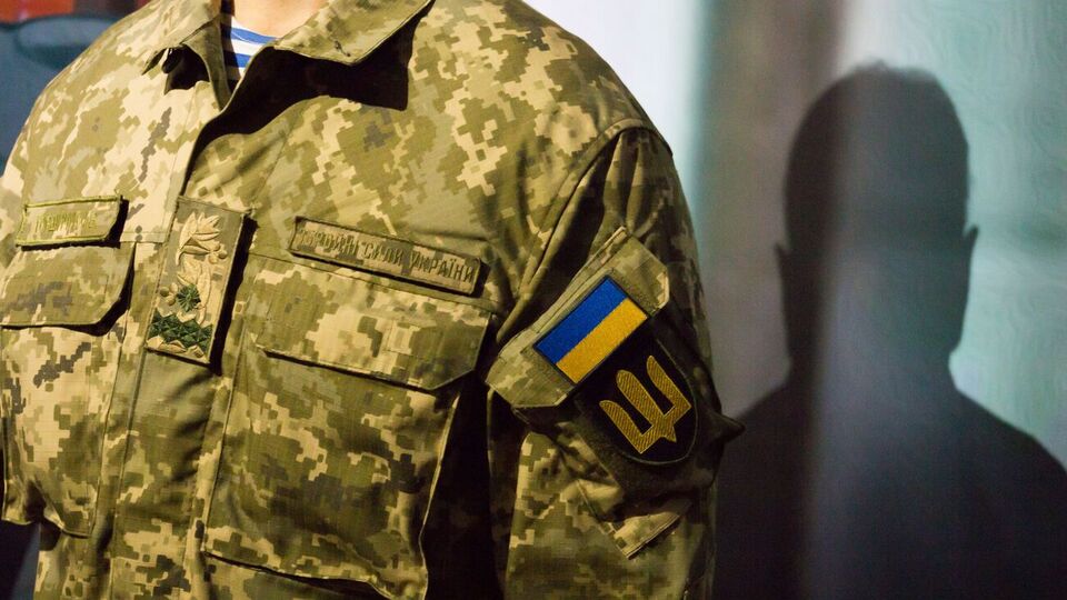 По данным Офиса генпрокурора, установлено более 250 случаев пыток военнослужащих и гражданских лиц в "тюрьме ДНР"