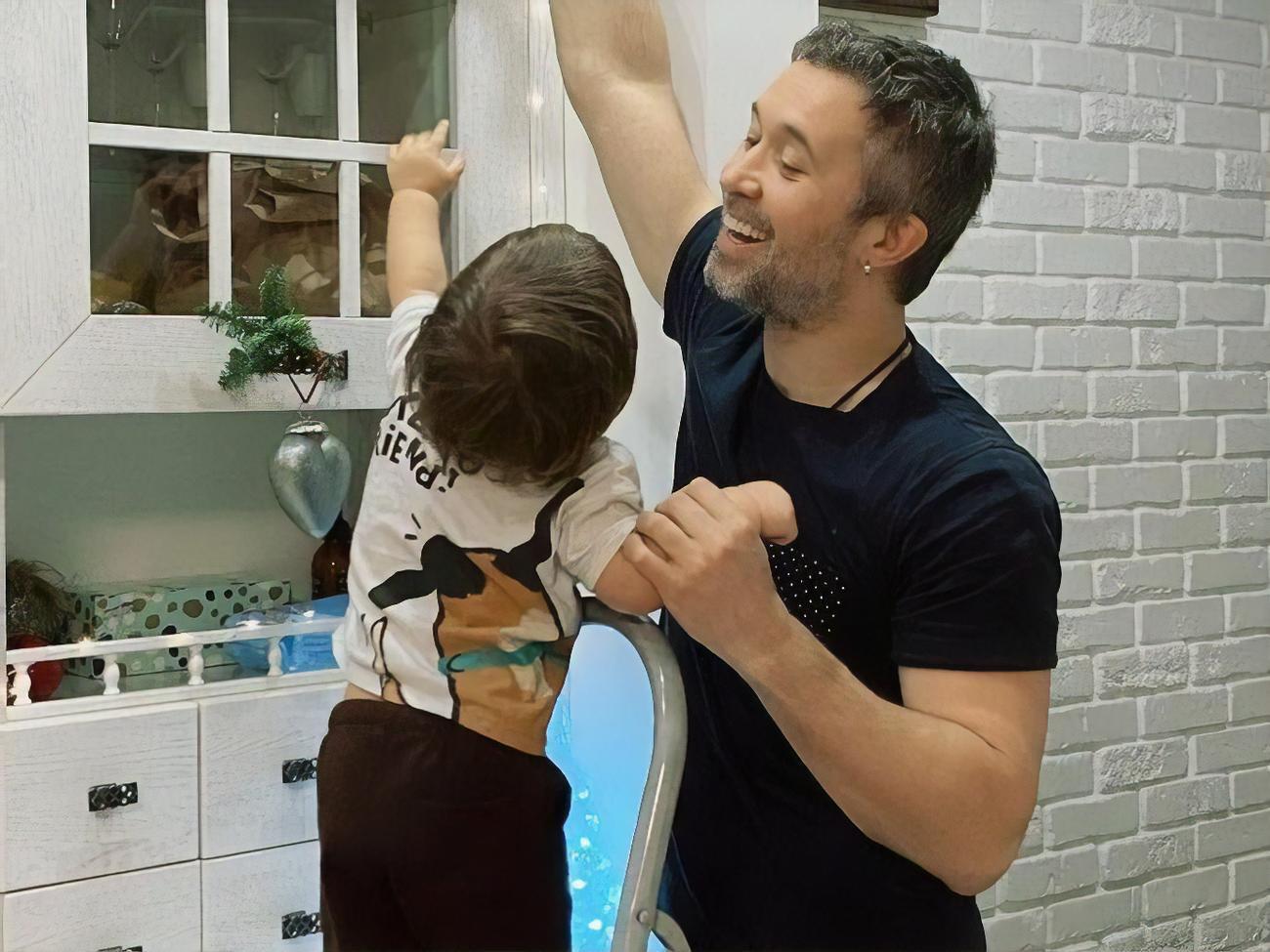 Бабкін раніше приховував обличчя сина