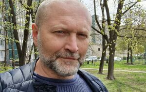 Мій дідусь і прадідусь повернулися з війни, завішані нагородами. Але жоден навіть подумати не міг, щоб начепити на себе георгіївську стрічку
