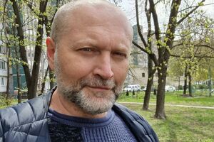 Мій дідусь і прадідусь повернулися з війни, завішані нагородами. Але жоден навіть подумати не міг, щоб начепити на себе георгіївську стрічку