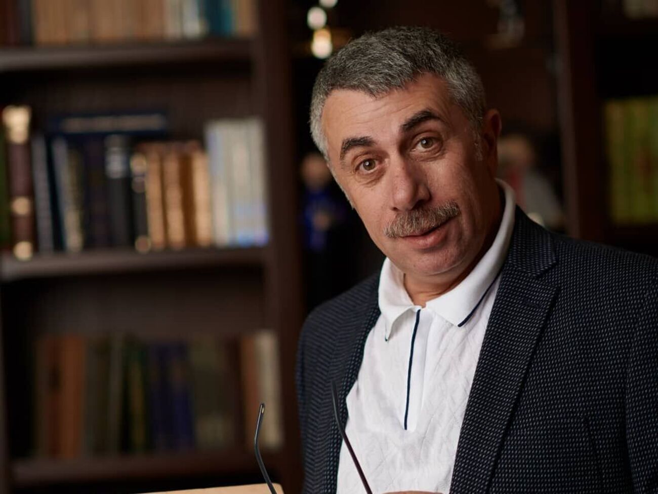 Сейчас никто понятия не имеет, можно ли будет сделать вторую дозу прививки от COVID-19 другой вакциной