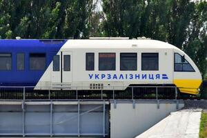 "Укрзалізниця" продовжить маршрут поїзда