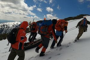 Рятувальники доправили тіло невідомого чоловіка в село Богдан та передали поліції