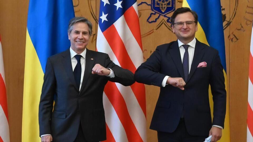 Кулеба назвав Блінкена (ліворуч на фото) колегою і другом