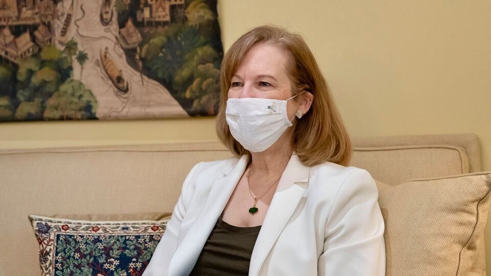 Квін обійняла пост тимчасового повіреного у справах США в Україні на початку 2020 року