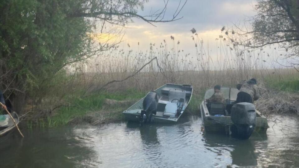 Човен перекинувся на озері Тудорово