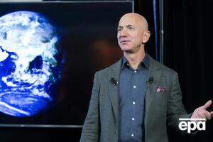 Безос хочет профинансировать свою компанию по исследованию космоса Blue Origin