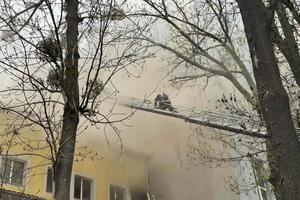 Повідомлення про пожежу в центрі Вінниці надійшло приблизно о полудні