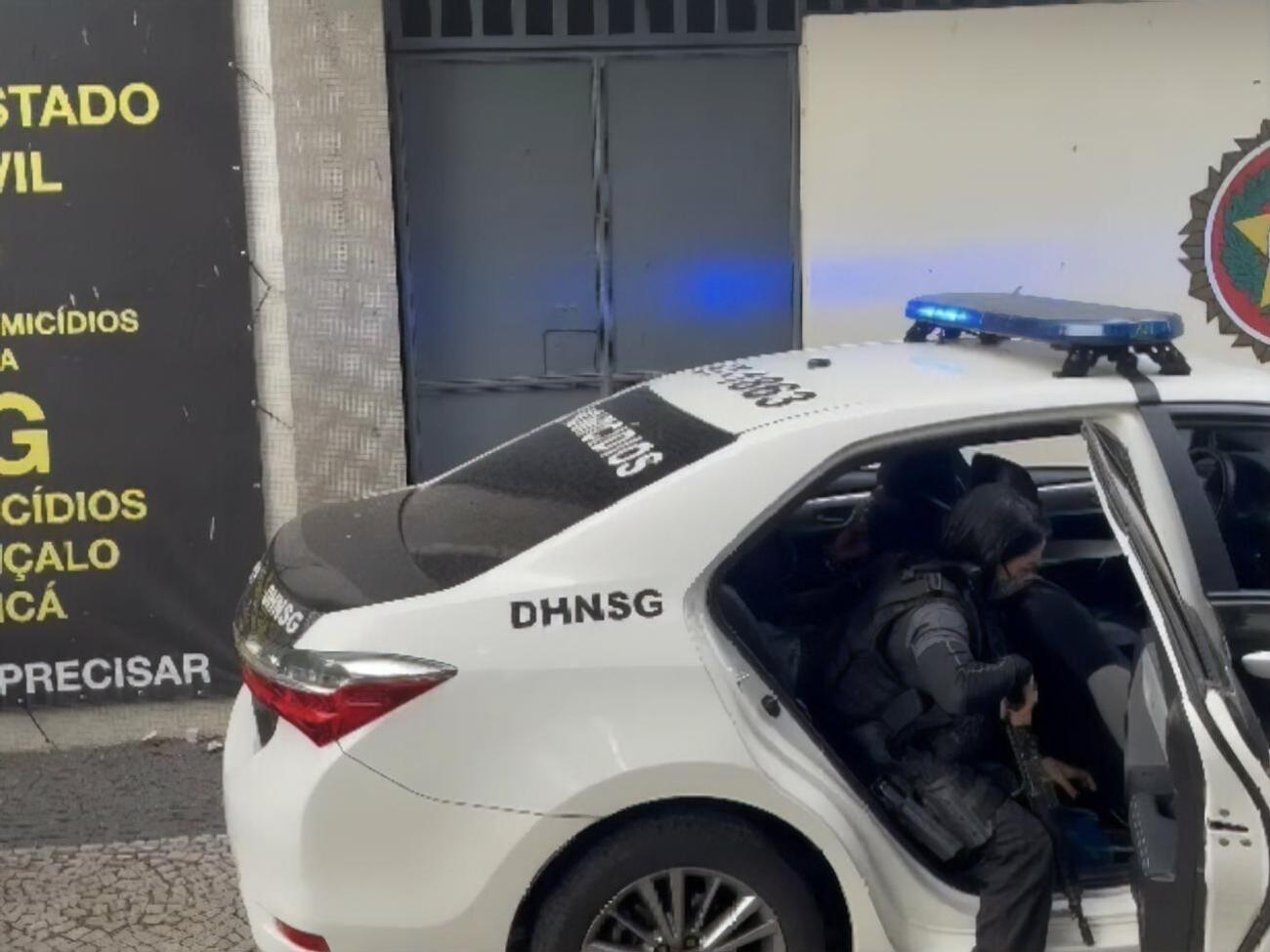Поліція проводить операцію в районі, який вважають базою найбільшого в Ріо-де-Жанейро угруповання наркоторговців