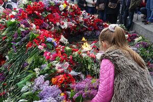 31% респондентів думають, що вшановувати варто тільки День Перемоги 9 травня