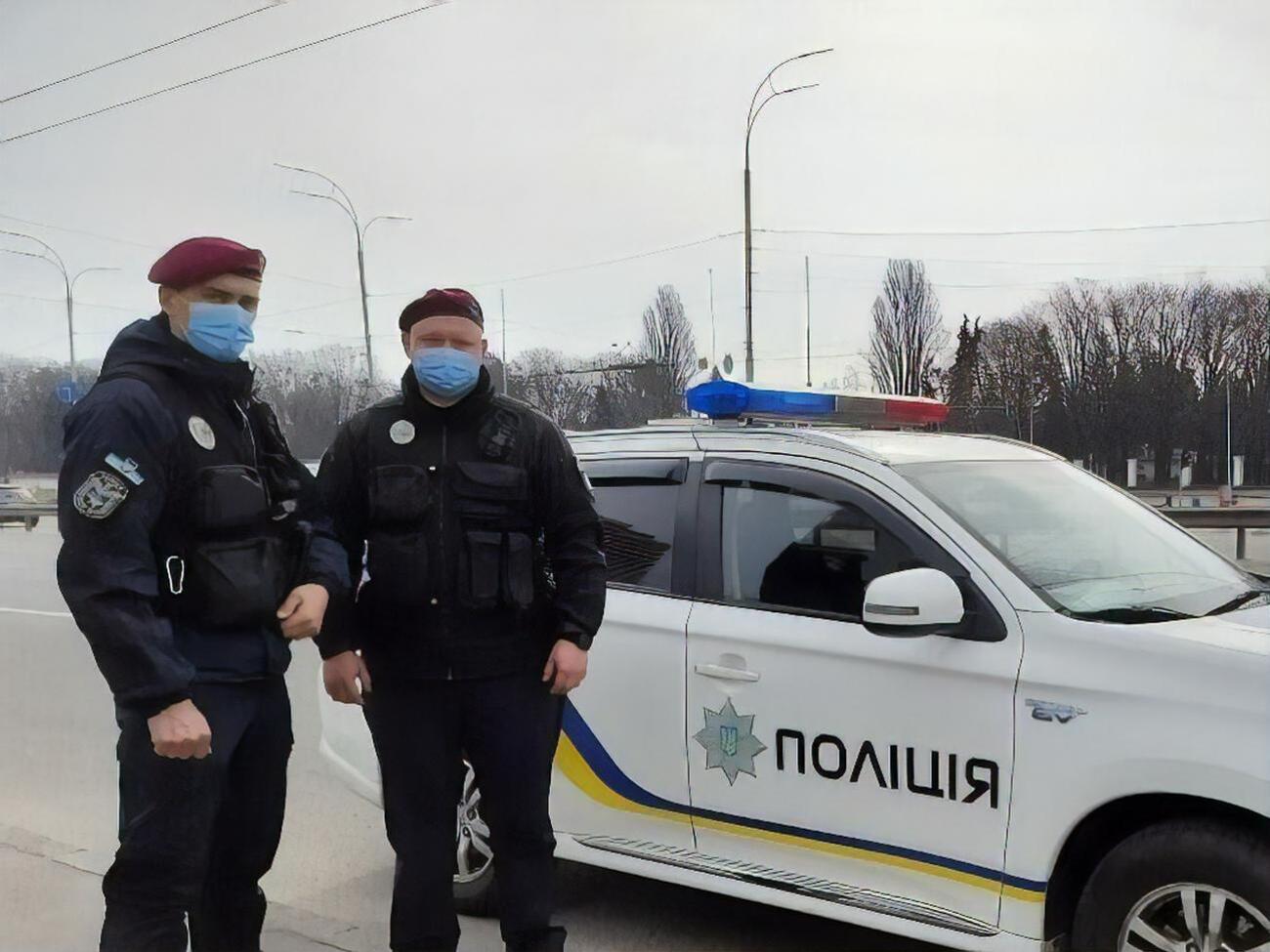 Поліція Києва від сьогодні розпочала посилене патрулювання, розповів Крищенко