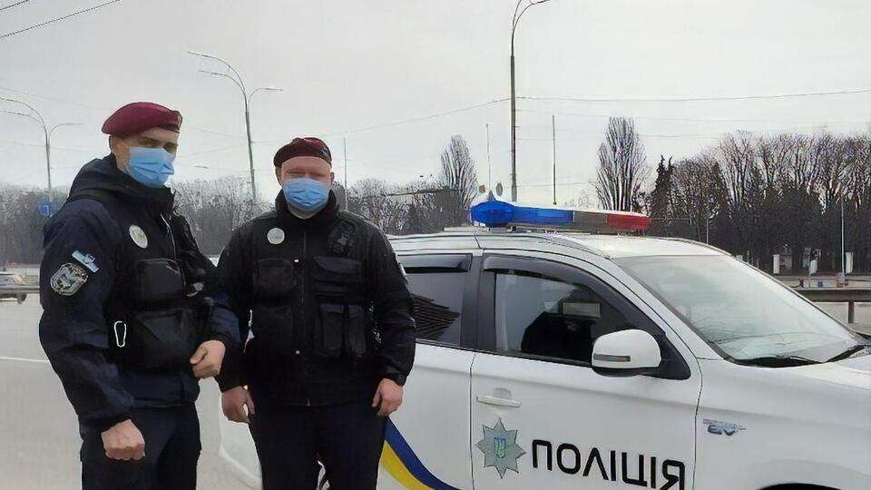 Поліція Києва від сьогодні розпочала посилене патрулювання, розповів Крищенко