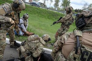 Підозрюваних затримали в Київській і Чернігівській областях