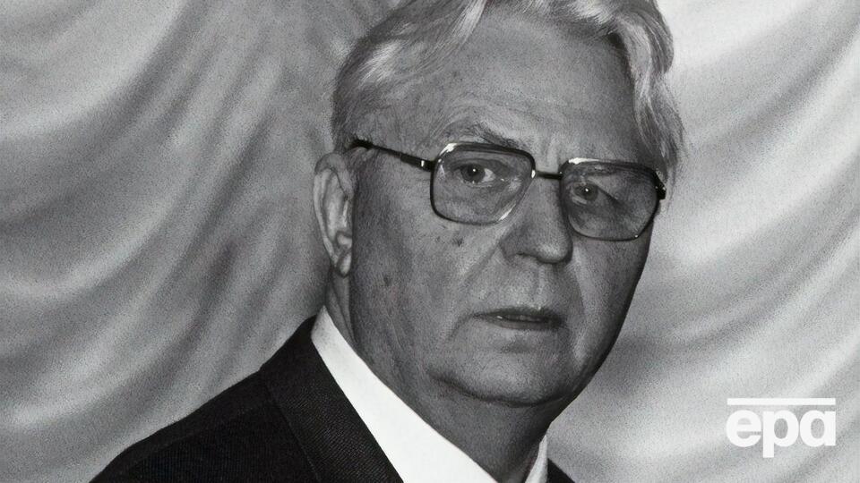 Лигачев был одним из инициаторов и руководителей антиалкогольной кампании в СССР