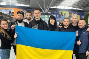 Українська група вилетіла з "Борисполя"