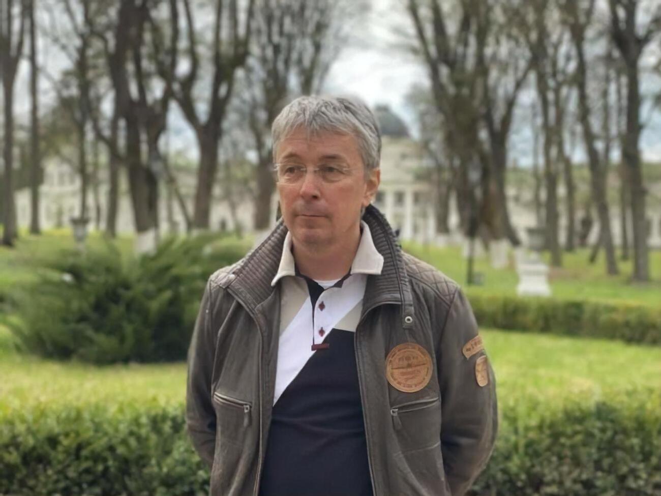 Ткаченко: Я думаю, что закон уже перезрел, его нужно доработать как можно быстрее, вносить в Верховную Раду