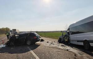 На встречную полосу выехал водитель Audi, считают следователи