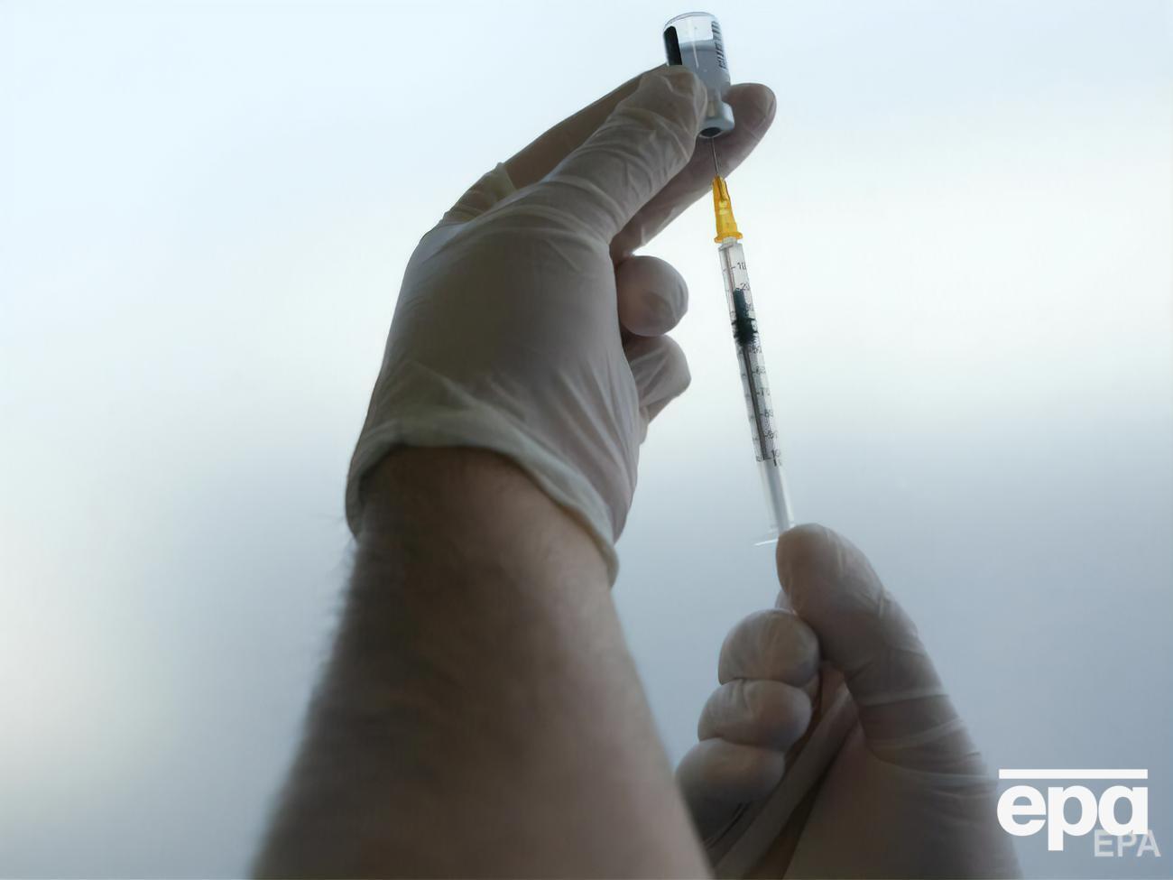 Щеплення в замку Дракули роблять препаратом компаній Pfizer/BioNTech