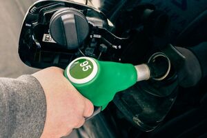 Решение о продолжении поставок бензина марки А-95 в Украину было принято 31 мая